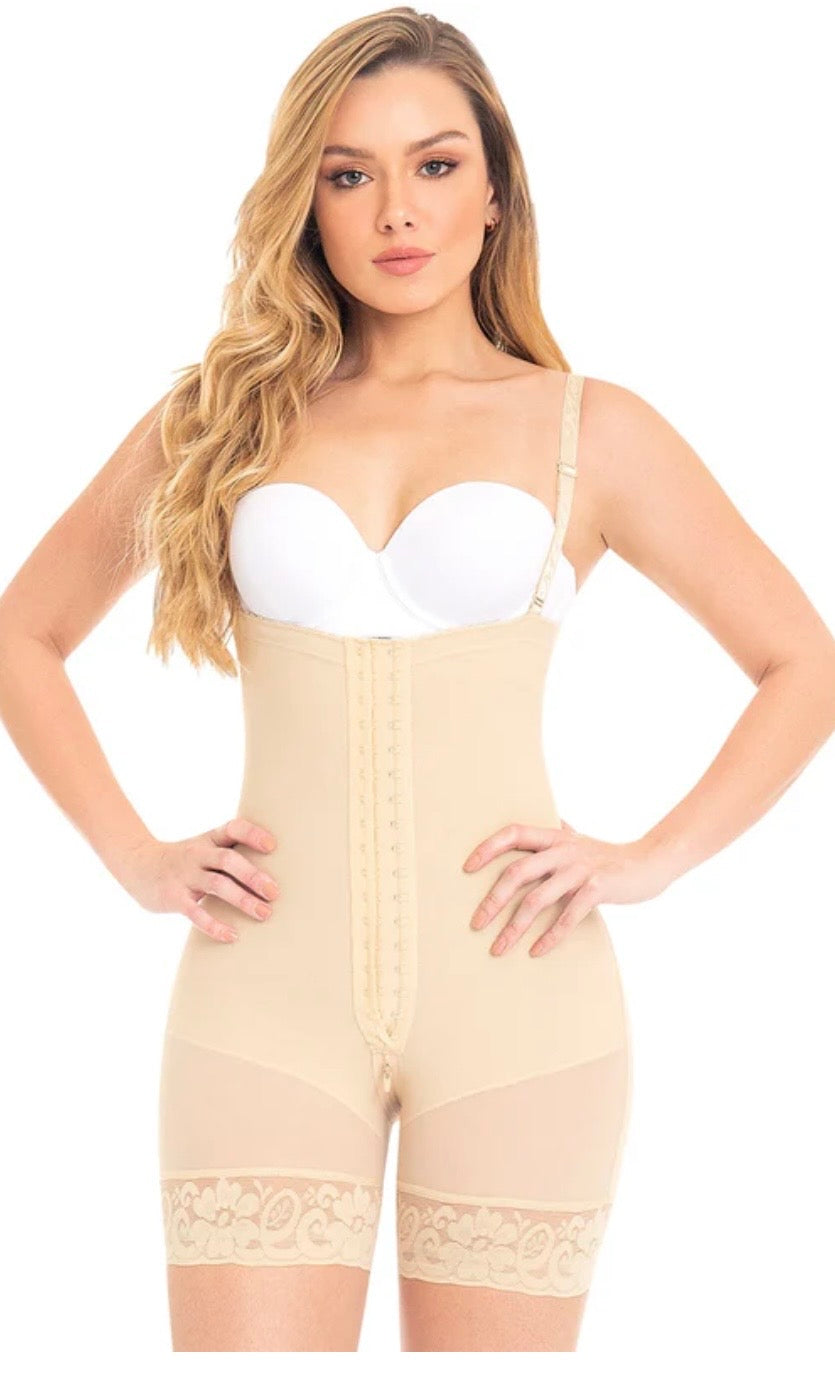 M Y D 0066 Strapless short