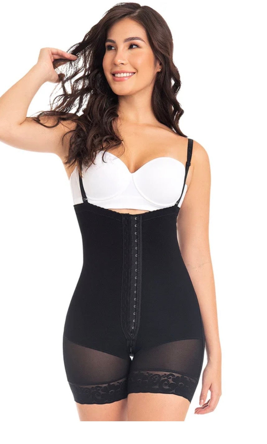 M Y D  0066 Strapless short